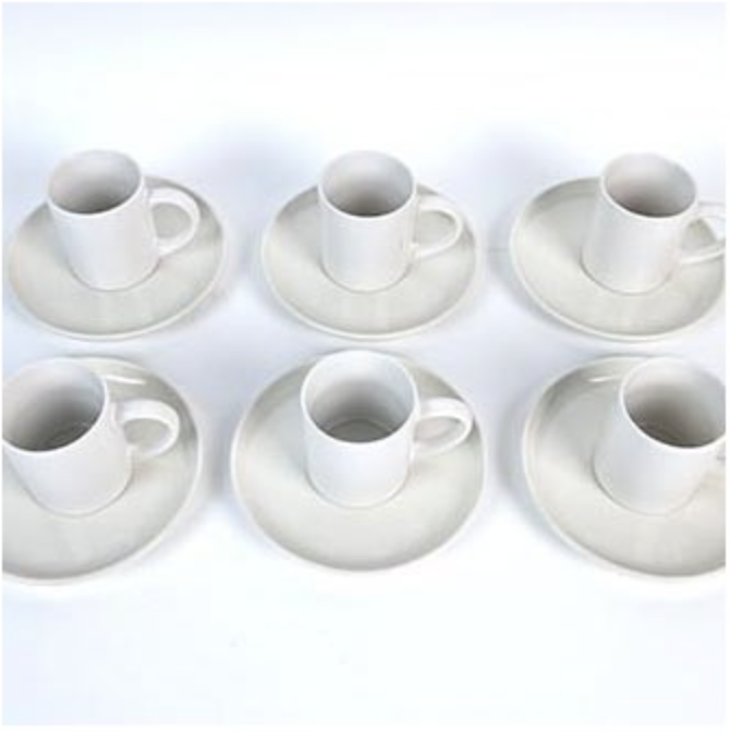Juego de 6 Mug con Plato en Cerámica blanca
