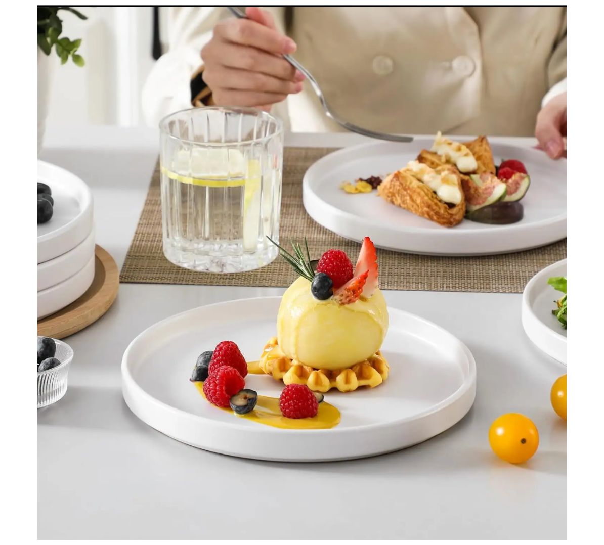 Plato de Postre en Ceramica Blanca 20cm borde ancho