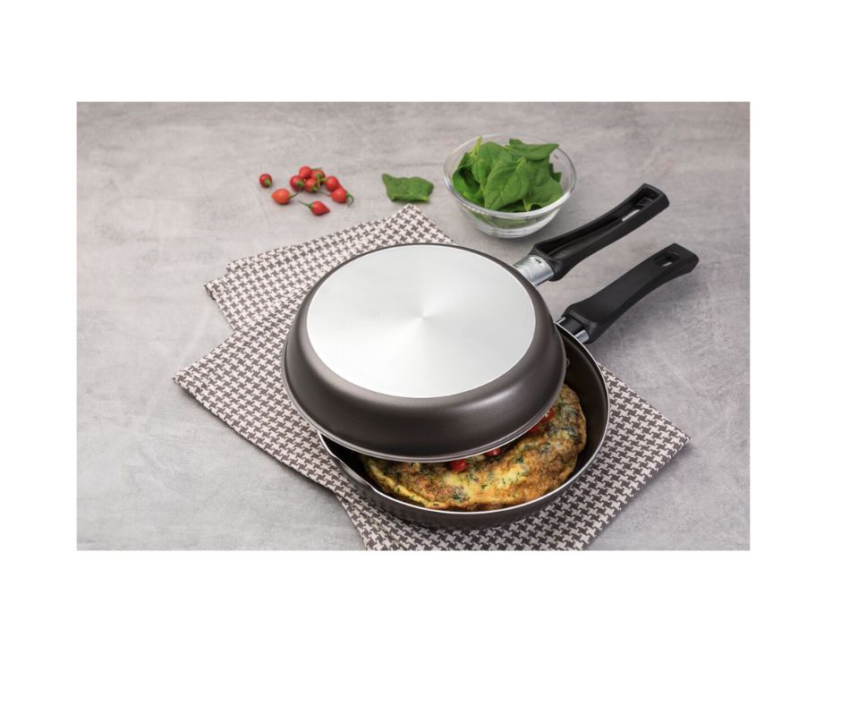 Omeletera Tramontina Loreto en Aluminio con Revestimiento Interno Antiadherente Starflon Max con Mangos Baquelita 20 cm Grafito
