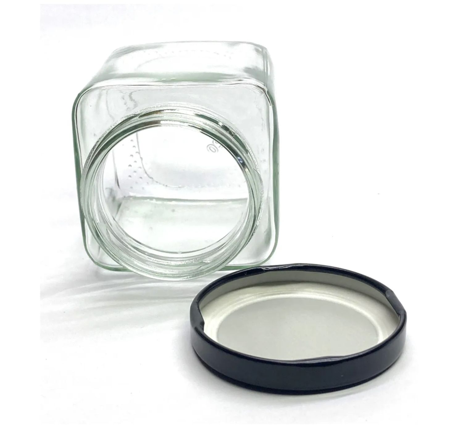 Frasco de Vidrio Cuadrado hermetico con tapa de metal con rosca 500 ml