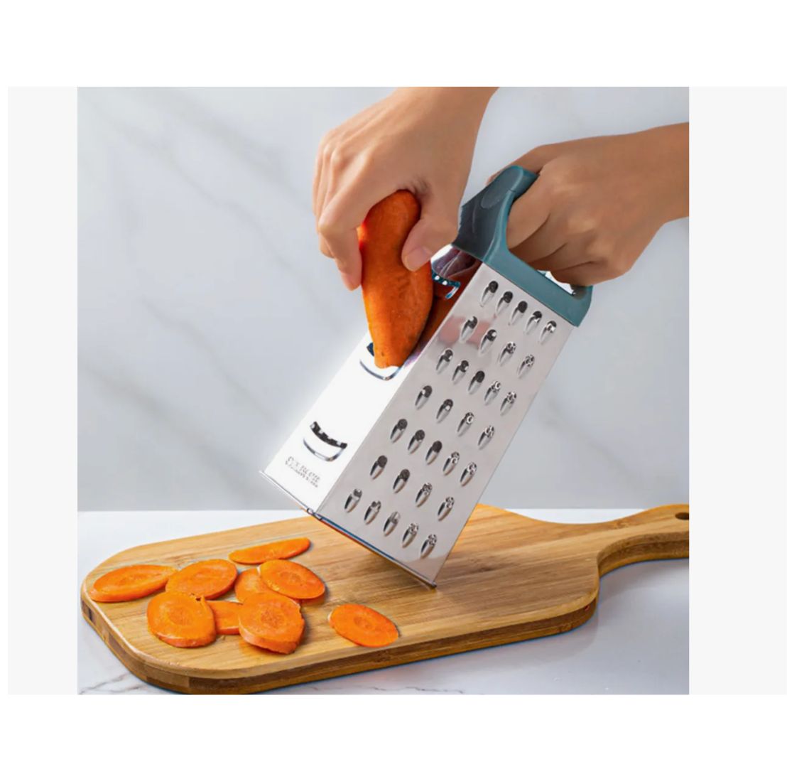 Rallador 4 caras, con mango de Polipropileno y Base antideslizante en Acero