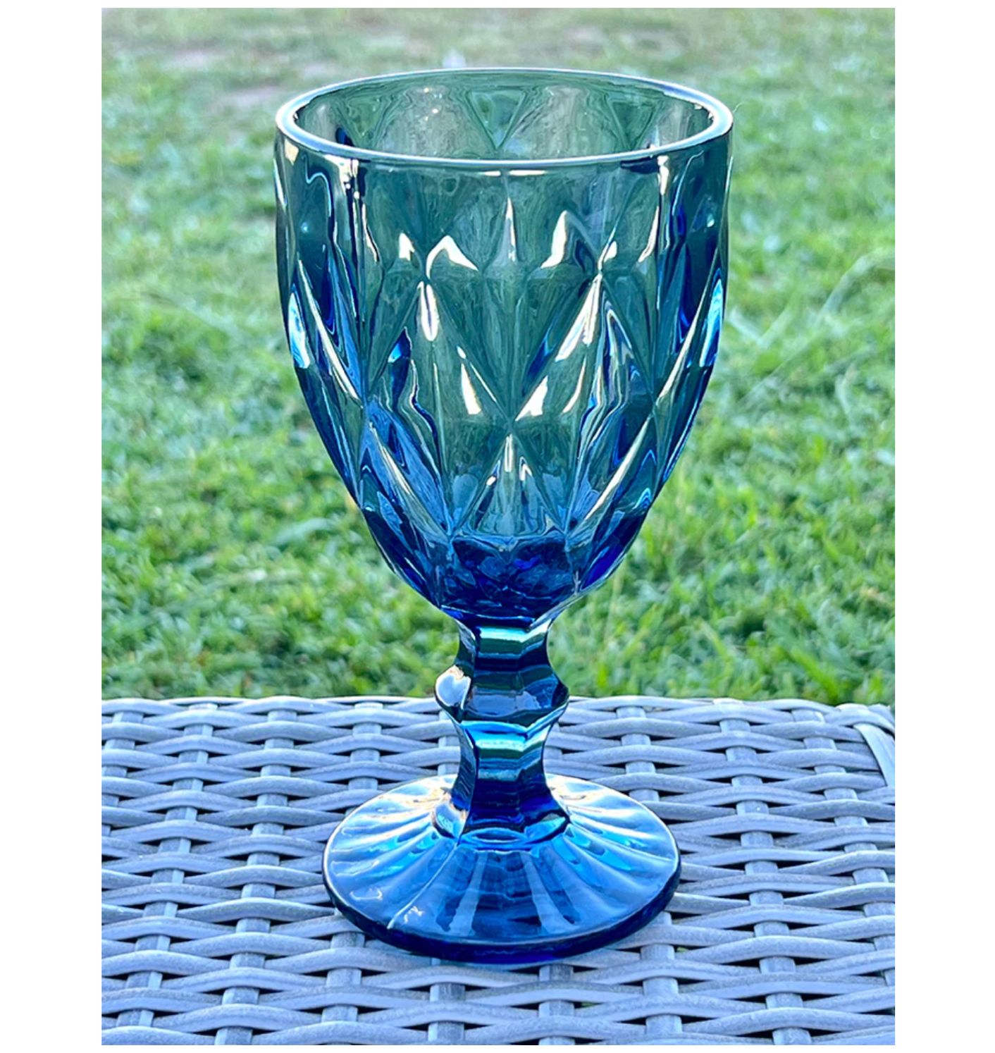 Juego de Jarra 1 L con 6 Copas de Vidrio Labrado Azul 300ml