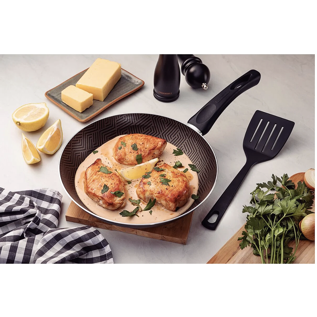 Sartén Tramontina Paris en Aluminio con Revestimiento Interno y Externo con Antiadherente Starflon Max Plomo con Espátula de Nylon 22 cm 1,0 L